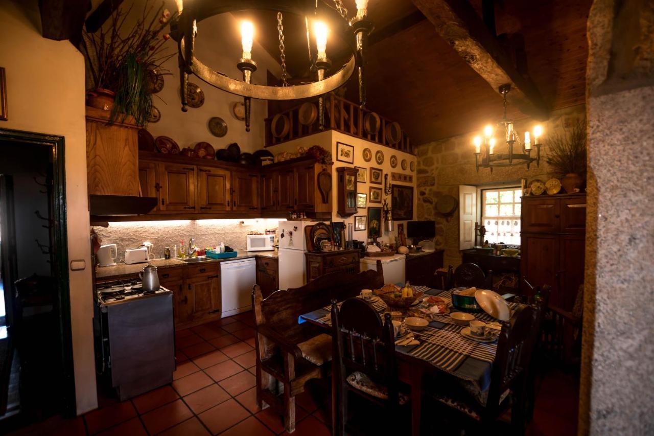 Solar Dos Carvalhos Bed & Breakfast Sernancelhe Eksteriør bilde