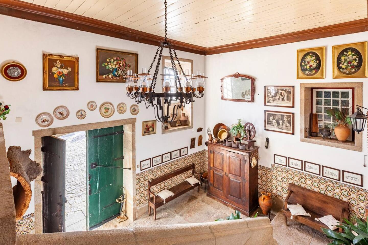 Solar Dos Carvalhos Bed & Breakfast Sernancelhe Eksteriør bilde
