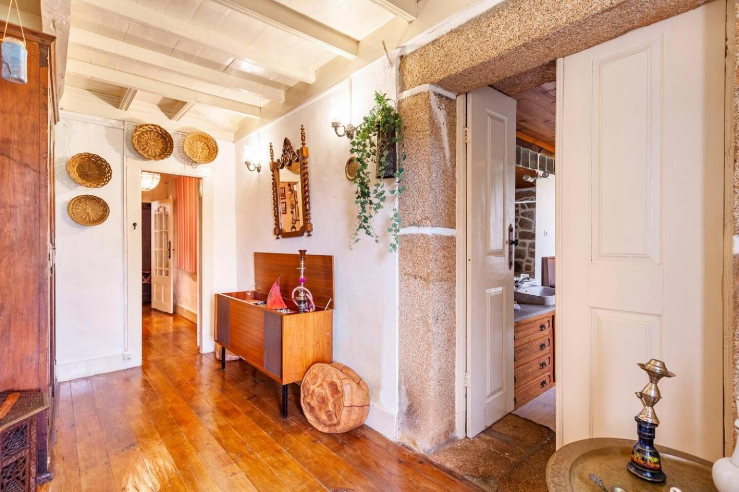 Solar Dos Carvalhos Bed & Breakfast Sernancelhe Rom bilde